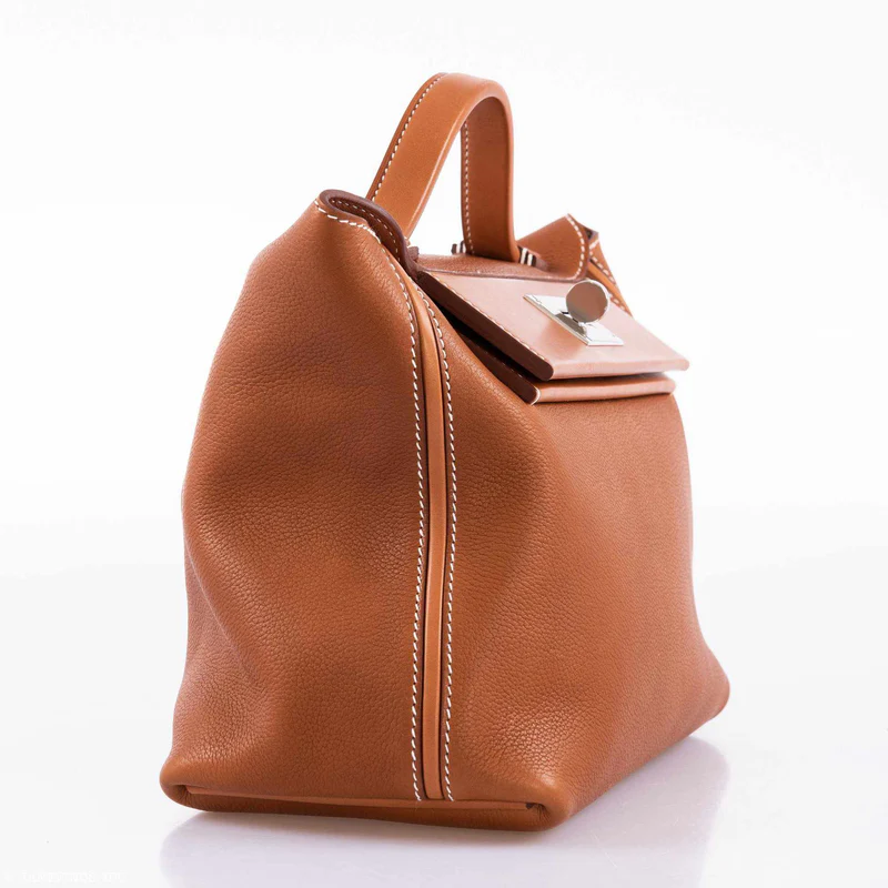 Hermès 2424 29 Veau Fauve & Barenia Faubourg Palladium Hardware 2 Hermès 2424 29 Veau Fauve & Barenia Faubourg Palladium Hardware - Image 2