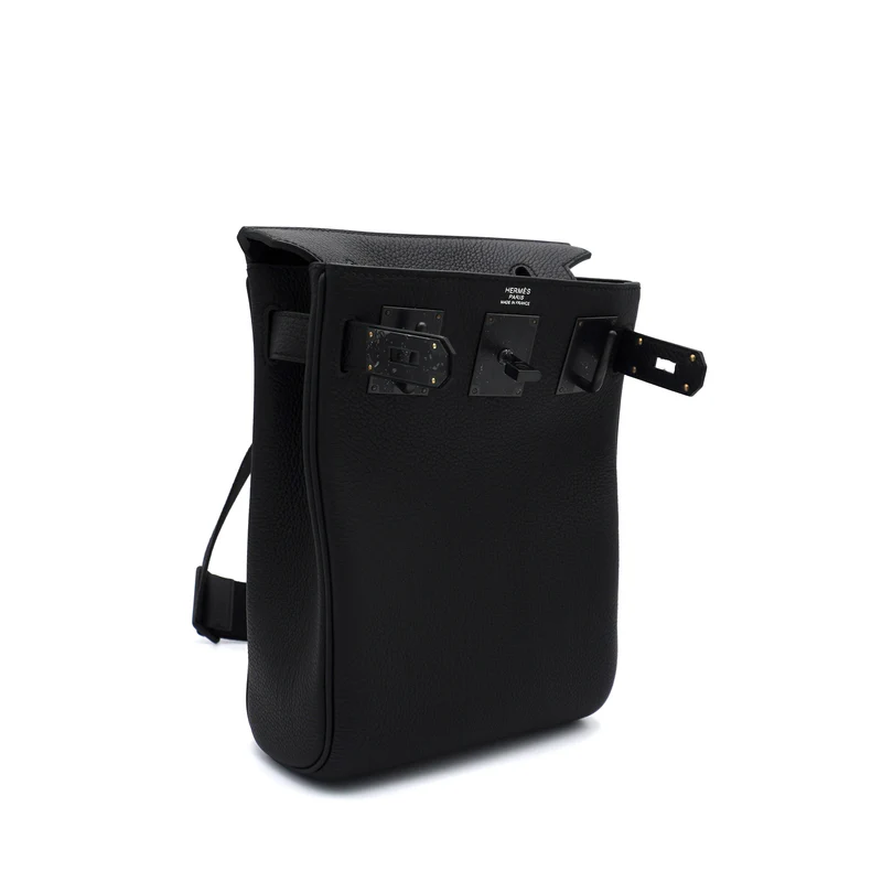 Hermès HAC à Dos PM So Black Togo with Black Hardware 4 Hermès HAC à Dos PM So Black Togo with Black Hardware - Image 4