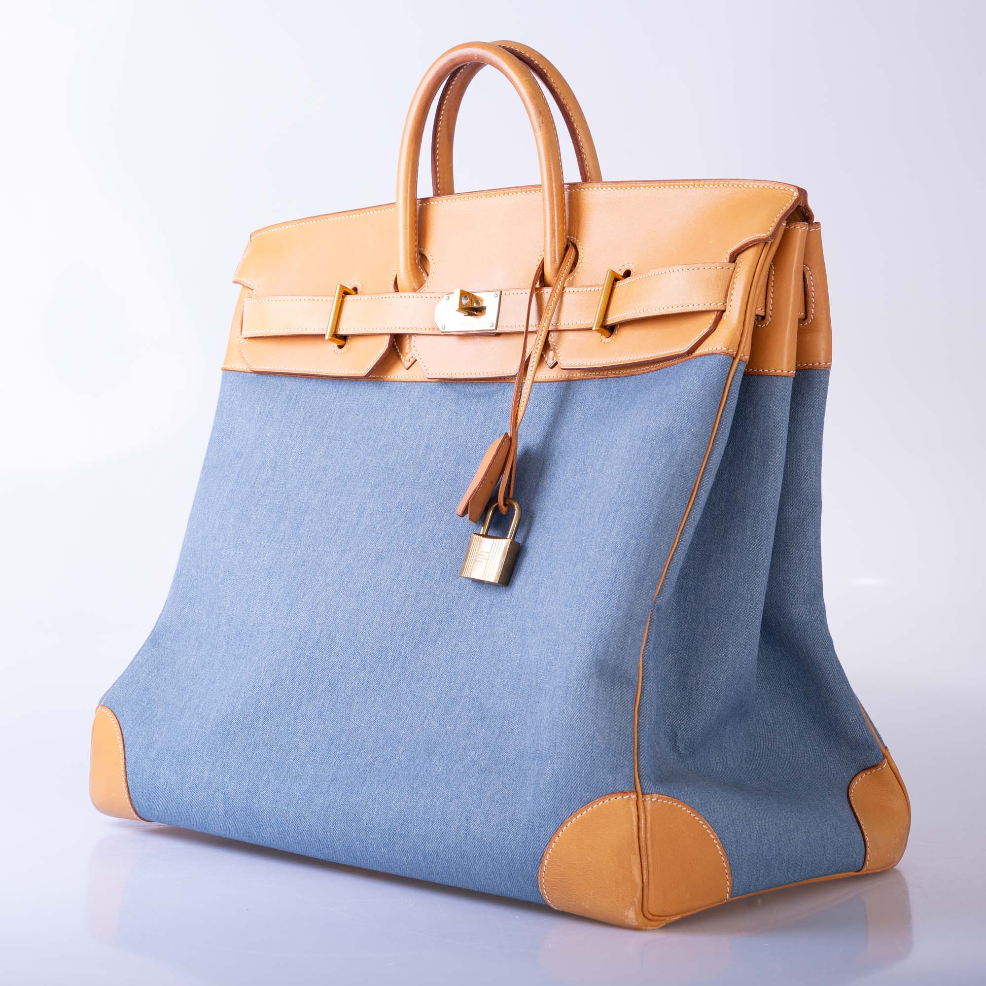 Hermès Vintage HAC Birkin 50 Denim and Naturelle Vache Liégée Gold Hardware 3 Hermès Vintage HAC Birkin 50 Denim and Naturelle Vache Liégée Gold Hardware - Image 3