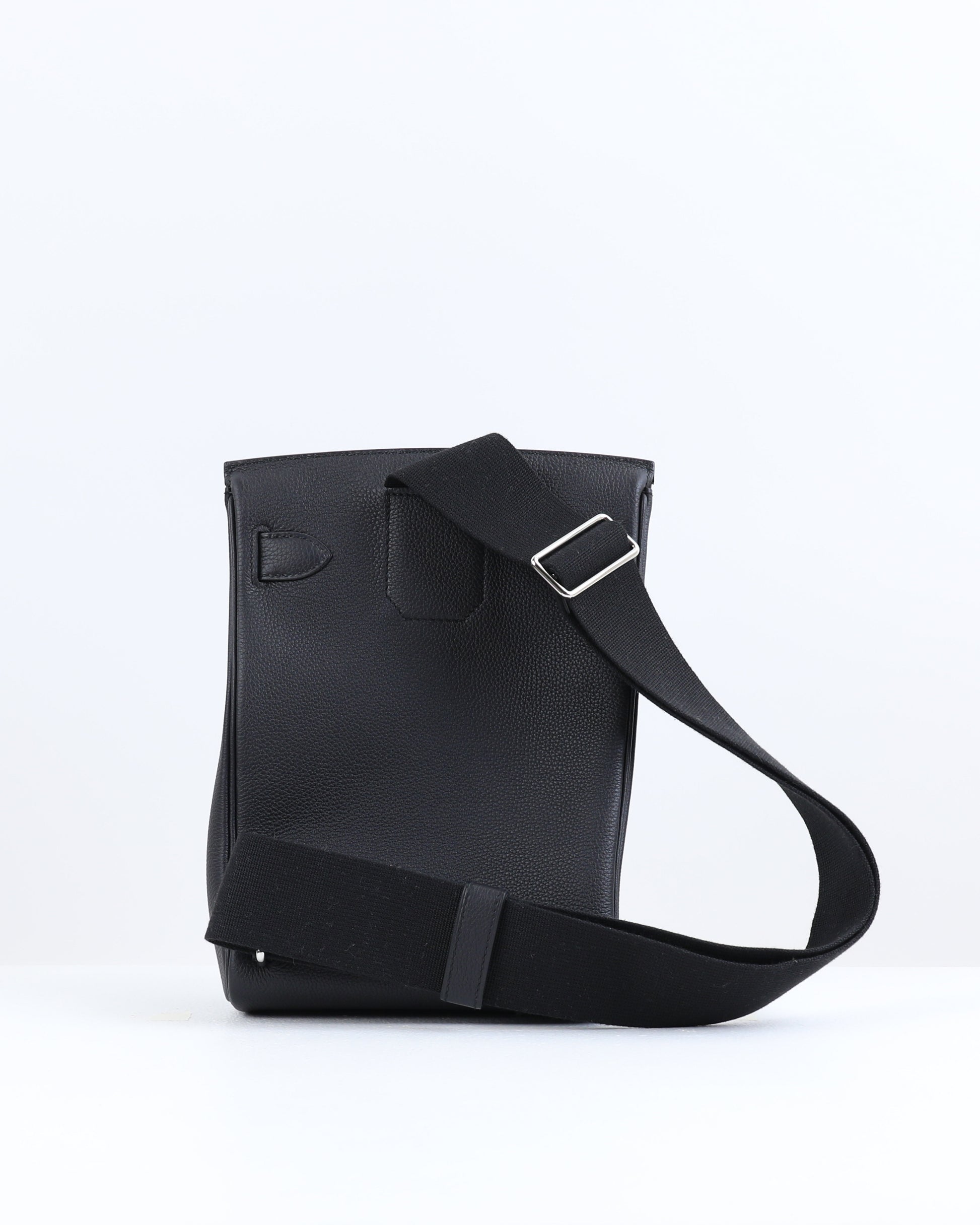 Hac a Dos PM Backpack Black in Togo Leather with Palladium Hardware 4 Hac a Dos PM Backpack Black in Togo Leather with Palladium Hardware - Image 4