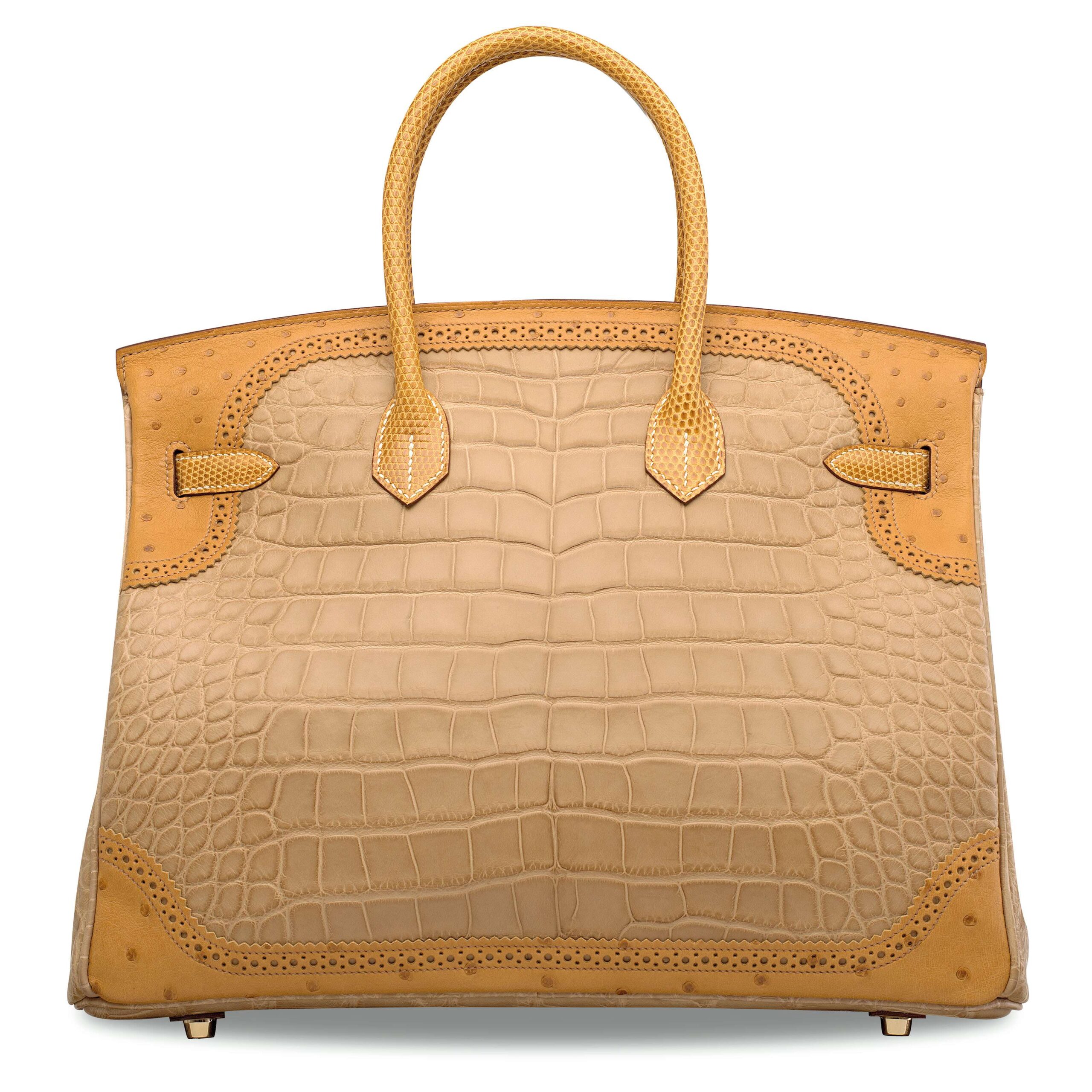 A LIMITED EDITION MATTE POUSSIÈRE ALLIGATOR, TABAC CAMEL OSTRICH & SÉSAME LIZARD GRAND MARIAGE BIRKIN 35 WITH PERMABRASS HARDWARE 4 A LIMITED EDITION MATTE POUSSIÈRE ALLIGATOR, TABAC CAMEL OSTRICH & SÉSAME LIZARD GRAND MARIAGE BIRKIN 35 WITH PERMABRASS HARDWARE - Image 4