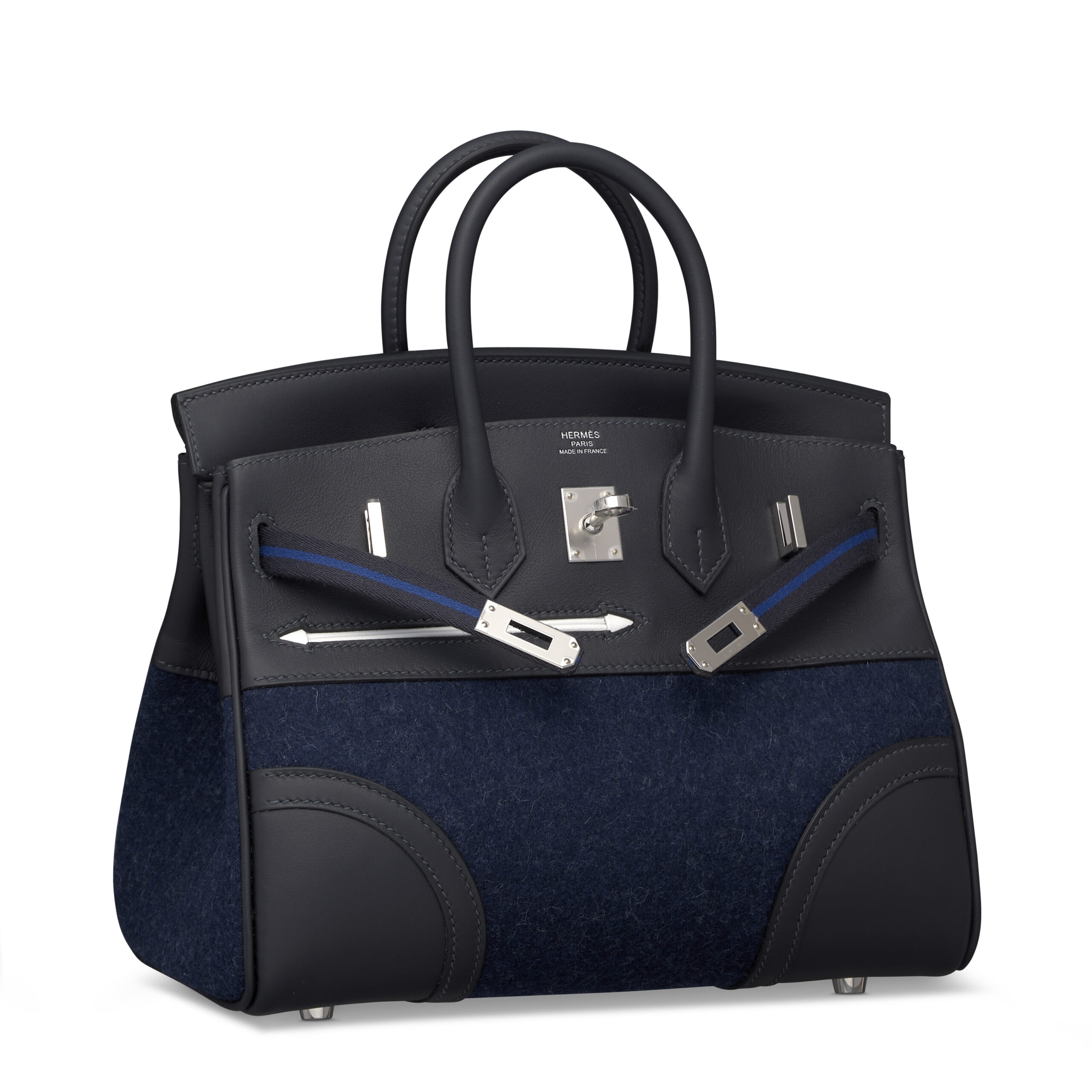 A LIMITED EDITION CABAN, BLEU NUIT SWIFT LEATHER & FEUTRE, NEW WHITE MILO LAMBSKIN GO TEAM BIRKIN 25 WITH PALLADIUM HARDWARE - Image 3