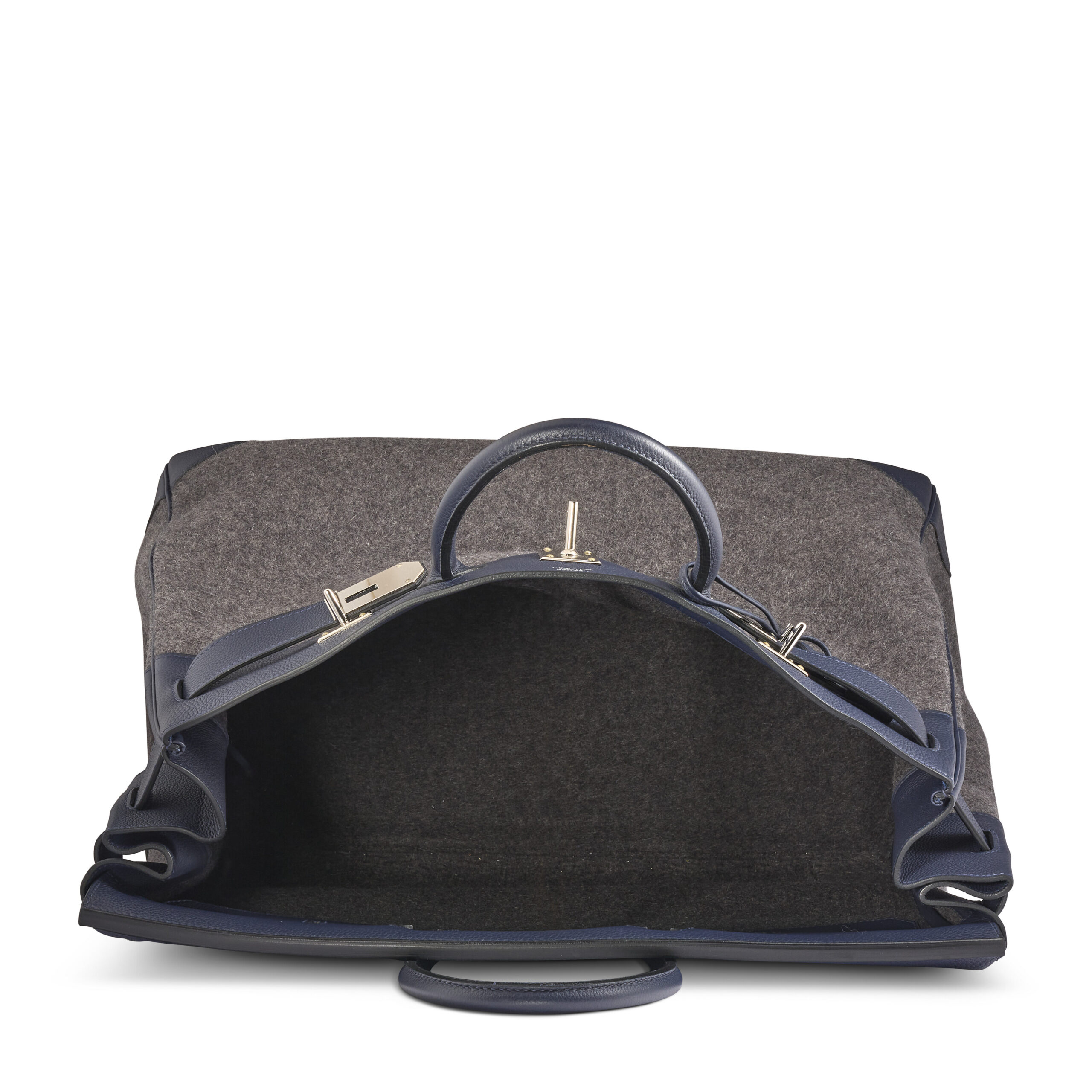 A LIMITED EDITION BLEU NUIT TOGO LEATHER & GRIS MOYEN FEUTRE HAC BIRKIN 40 WITH PALLADIUM HARDWARE - Image 4