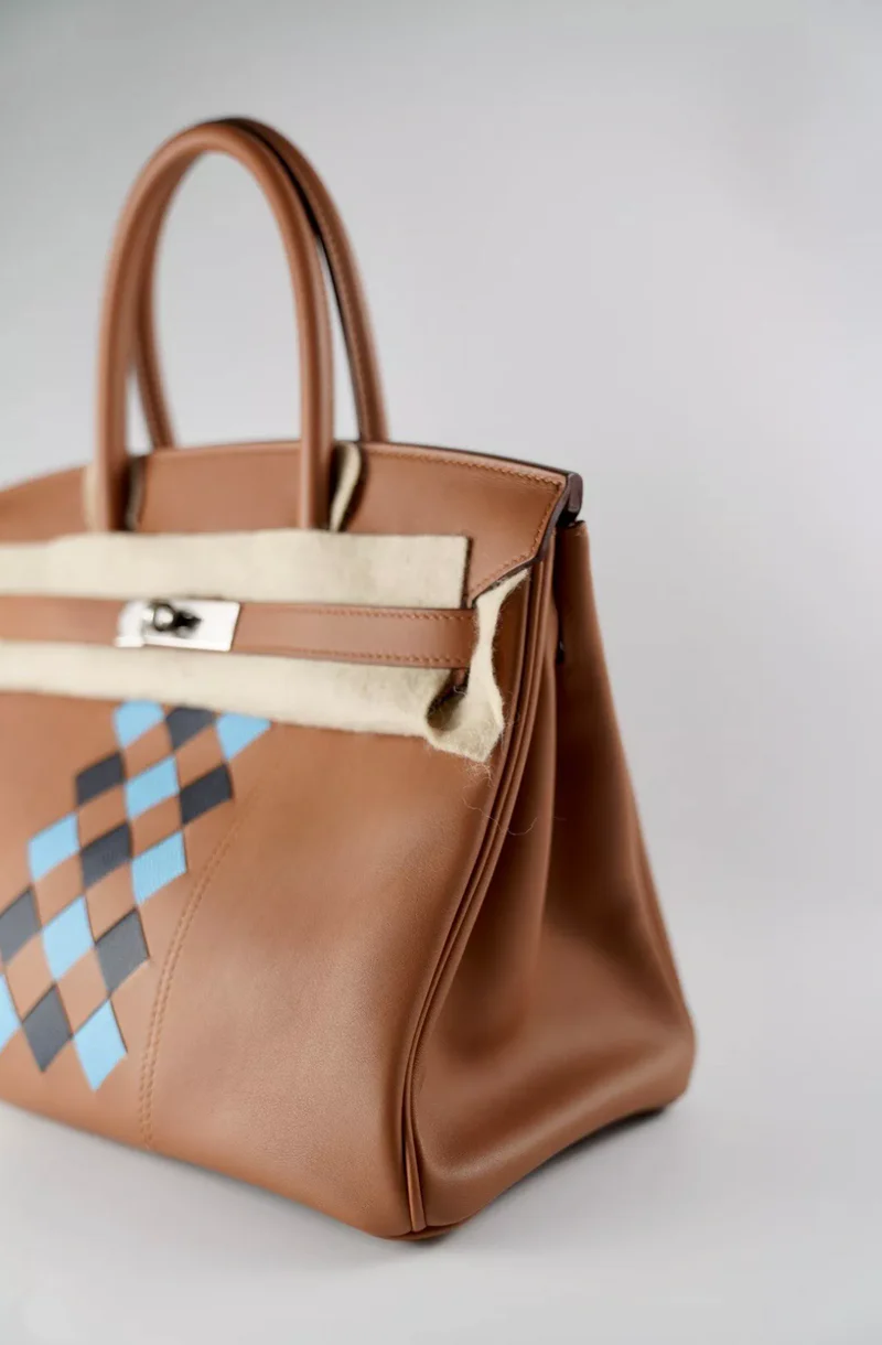 Hermes Birkin 30 Swift Epsom Tressage Gold/Bleu du Nord/Bleu Indigo Limited Edition 3 Hermes Birkin 30 Swift Epsom Tressage Gold/Bleu du Nord/Bleu Indigo Limited Edition - Image 3
